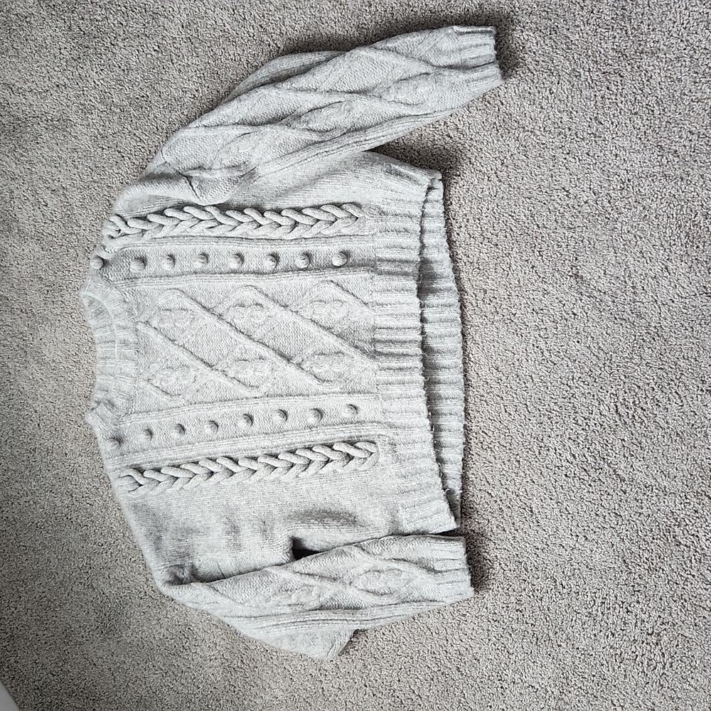 H&M crop sweater